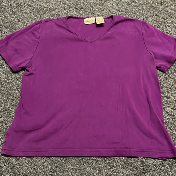 St. John’s Bay Purple V Neck T-Shirt - Picture 1 of 5
